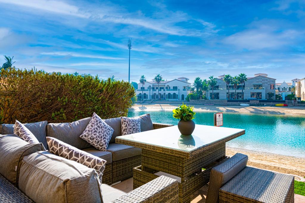 Luxury 6 Bedroom Garden Home with Private Beach & Pool on Palm Jumeirah