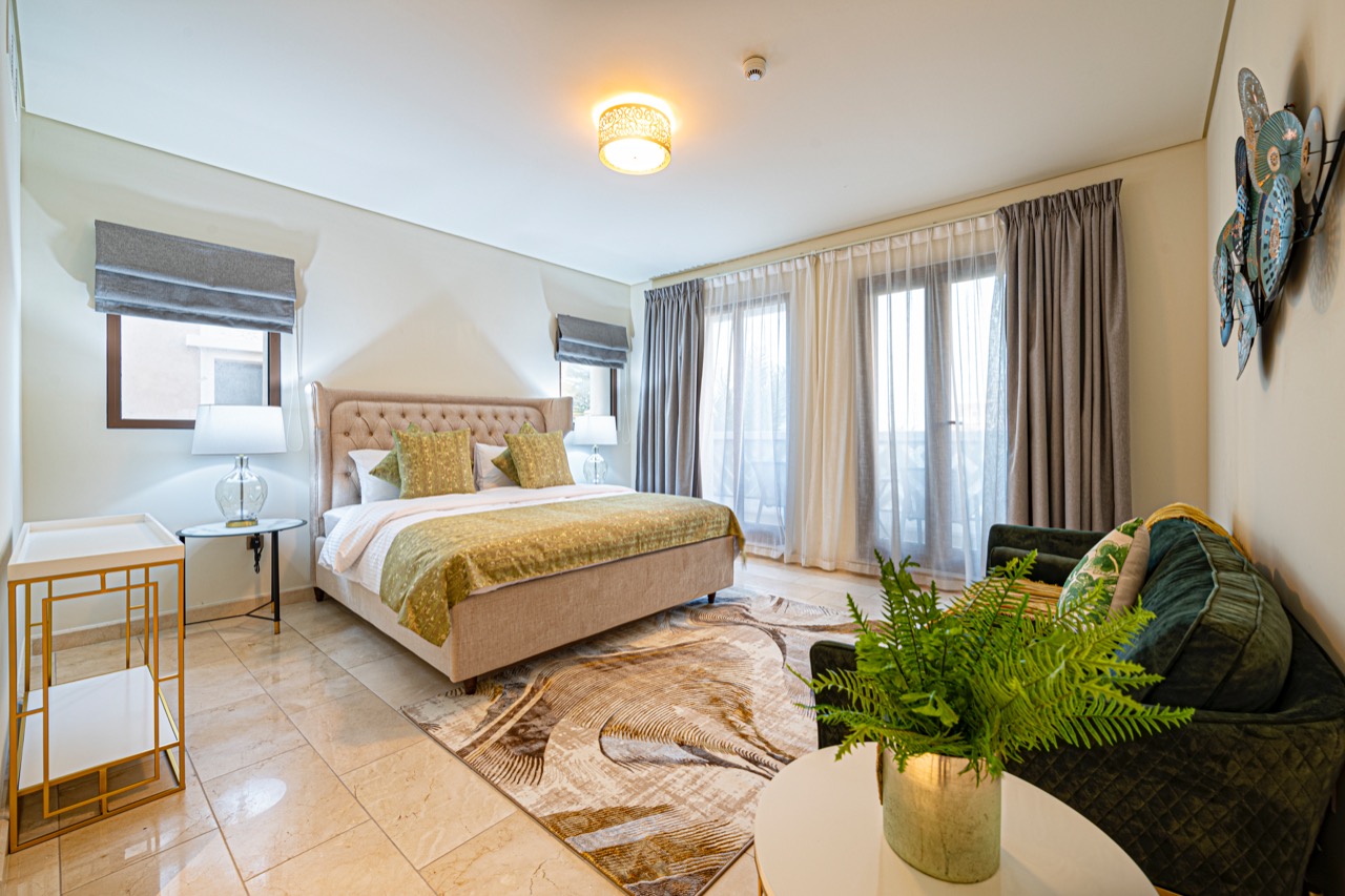 Dubai, Palm Jumeirah 7 BR Luxury Villa For Holiday (37)