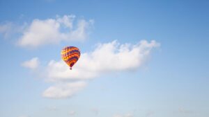 Balloon ride for two in a romantic setting